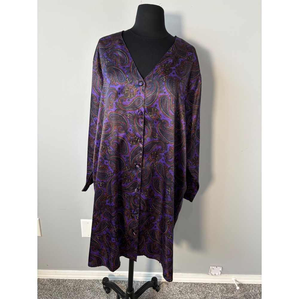 Lane Bryant Intimates Paisley Print Button Down nightgown Purple‎ Size 14/16